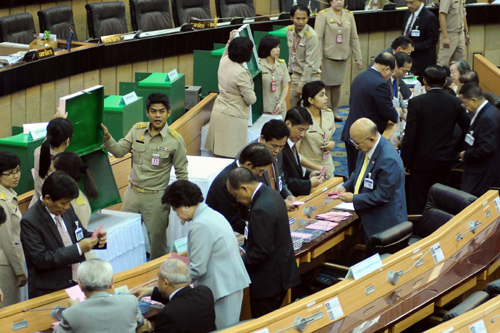 Thái Lan chấp thuận vụ kiện bà Yingluck ảnh 1